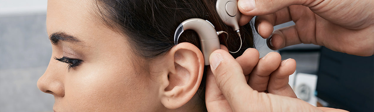 Comment fonctionnent les implants auditifs ?